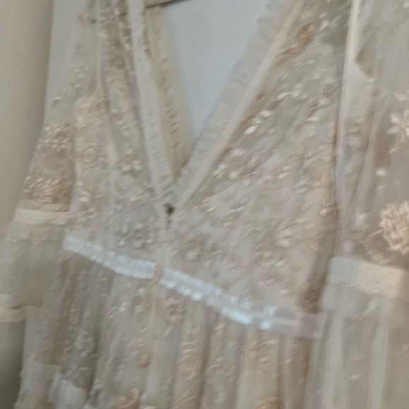 Needle and thread size 8 - Picture 11 of 16